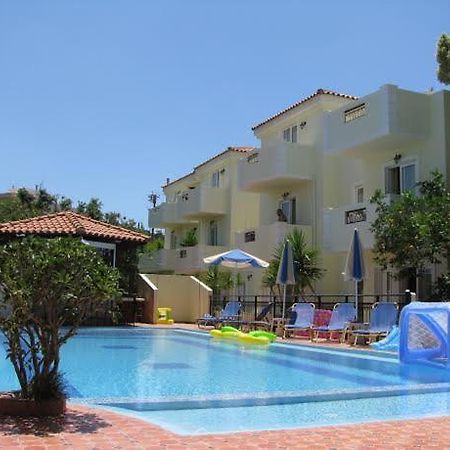 Ayía Marína Sofia Studios & Apts מראה חיצוני תמונה