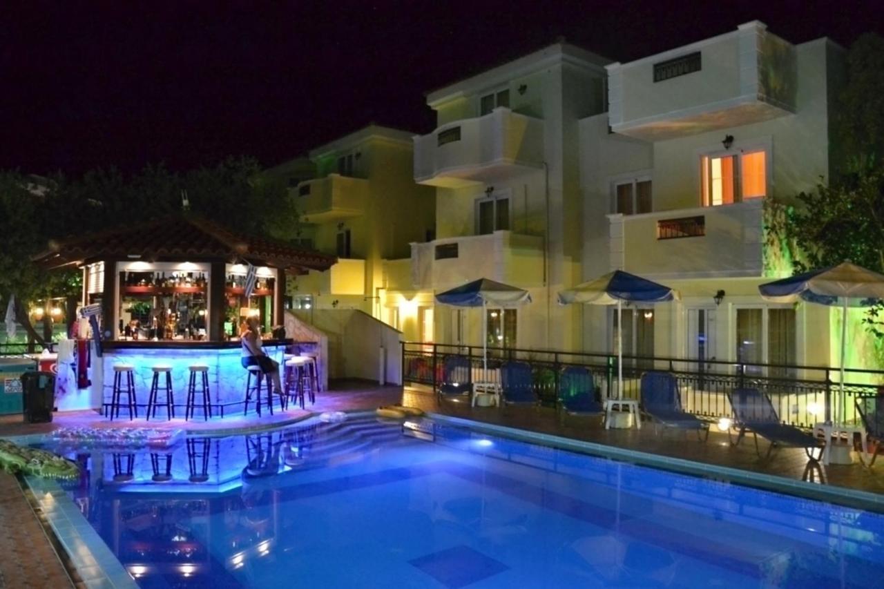 Ayía Marína Sofia Studios & Apts מראה חיצוני תמונה